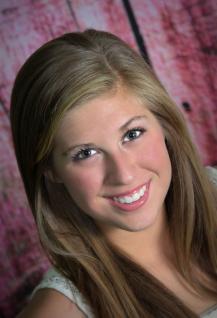 Amy Leonards