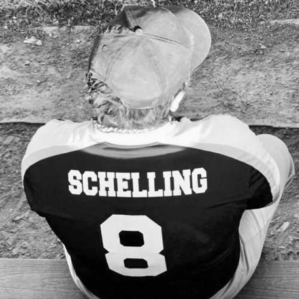 Riley Schelling