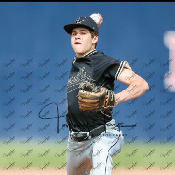 Dylan Graebener