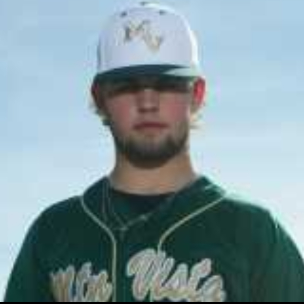 Evan Magill