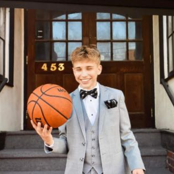 Ethan_McClanahan