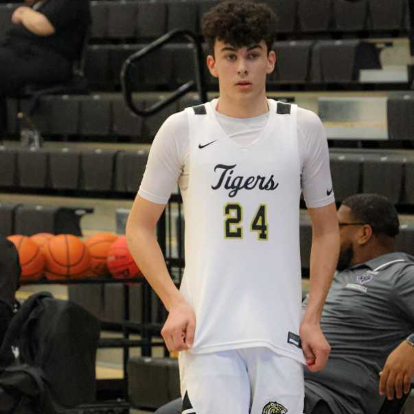 KADEN DAVIS