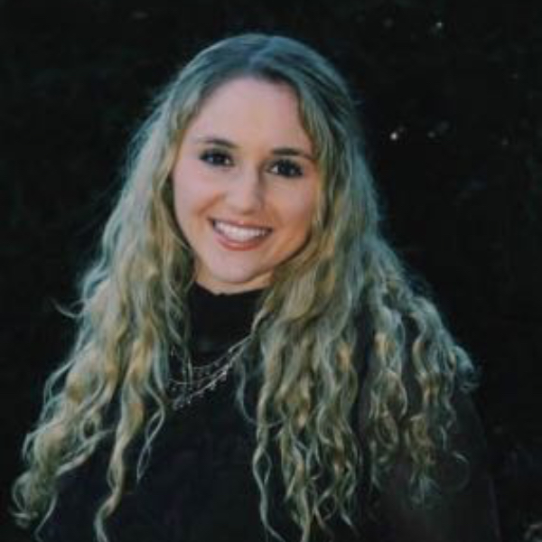 Chloe Cavallo