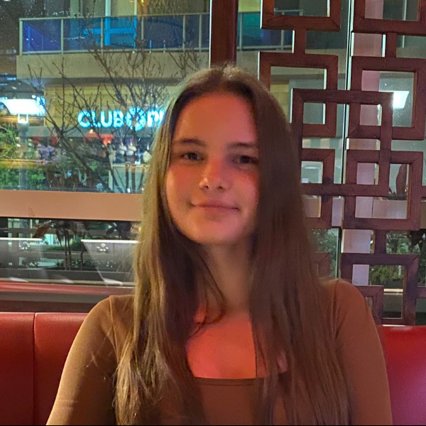 Lucy_Bekken