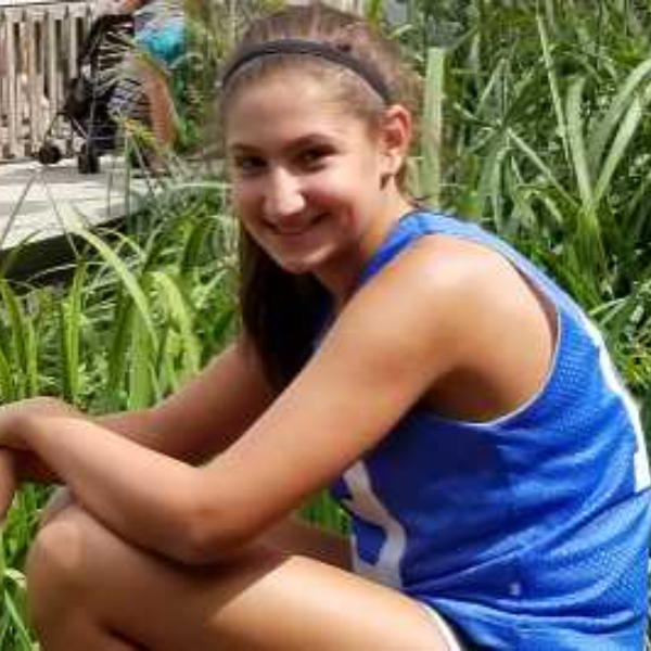 Adriane Skelton