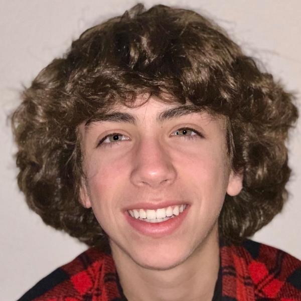 Zachary Liptzin