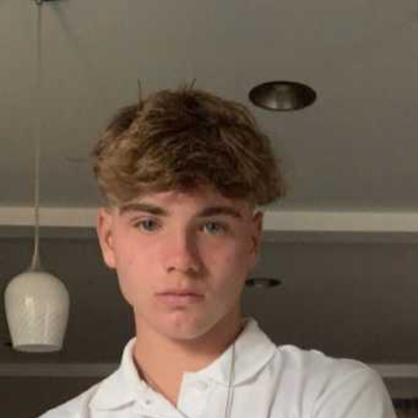 Brady Lowe