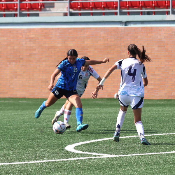 Makayla_Marin-Valencia