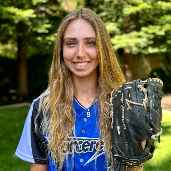 Carly Currie-Silhanek