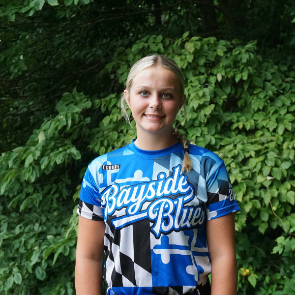 Izzie_Helwig