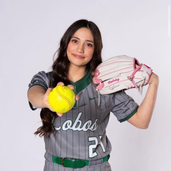 Siana Valdez
