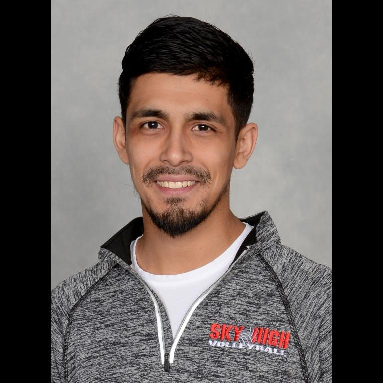 Luis Garza