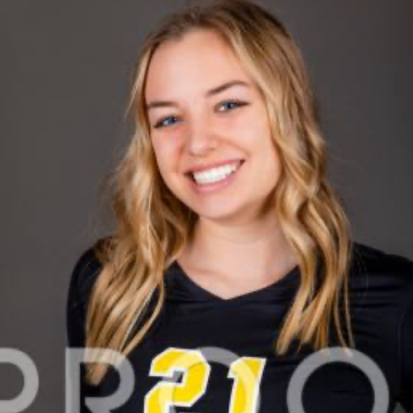 Ella DeYoung