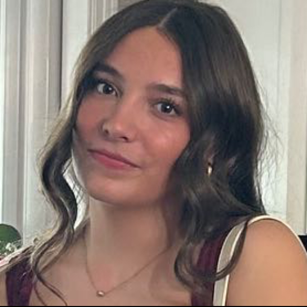 Alexis Holyoak